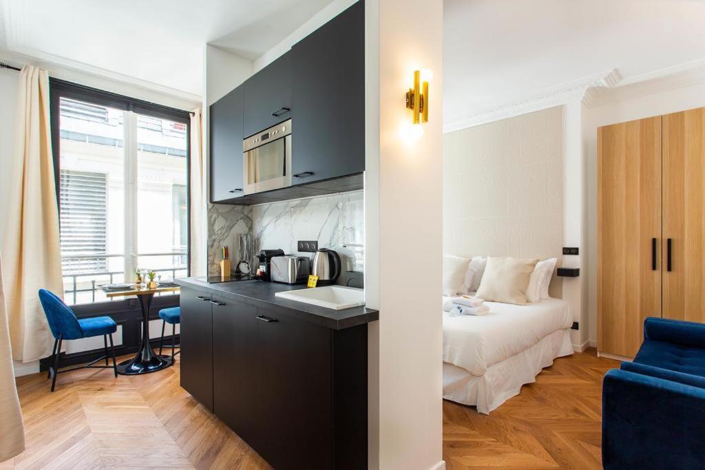 Intimate Apartment - 1Br-2P - Champs Elysees Paris Luaran gambar