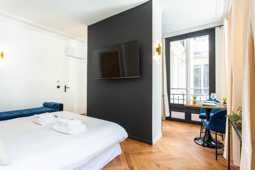 Intimate Apartment - 1Br-2P - Champs Elysees Paris Luaran gambar